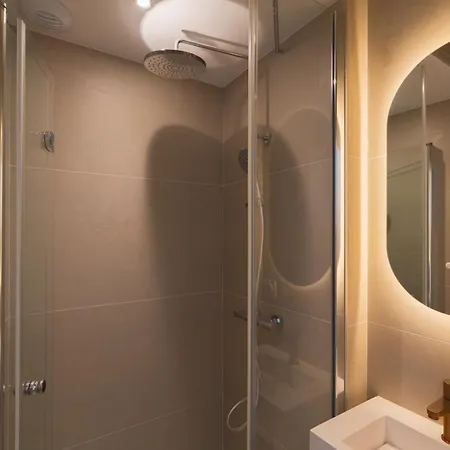 Apartment 2 Pieces D'architecte Face Aux Thermes *