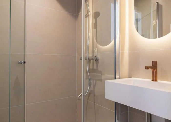 アパート 2 Pieces D'architecte Face Aux Thermes *