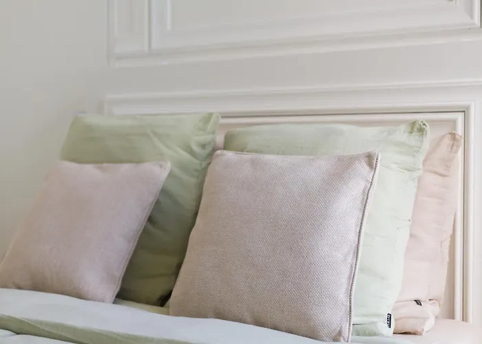 2 Pieces D'architecte Face Aux Thermes アパート バニエール・ド・ビゴール