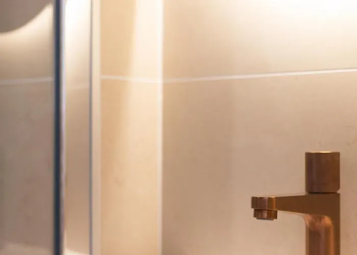 2 Pieces D'architecte Face Aux Thermes バニエール・ド・ビゴール