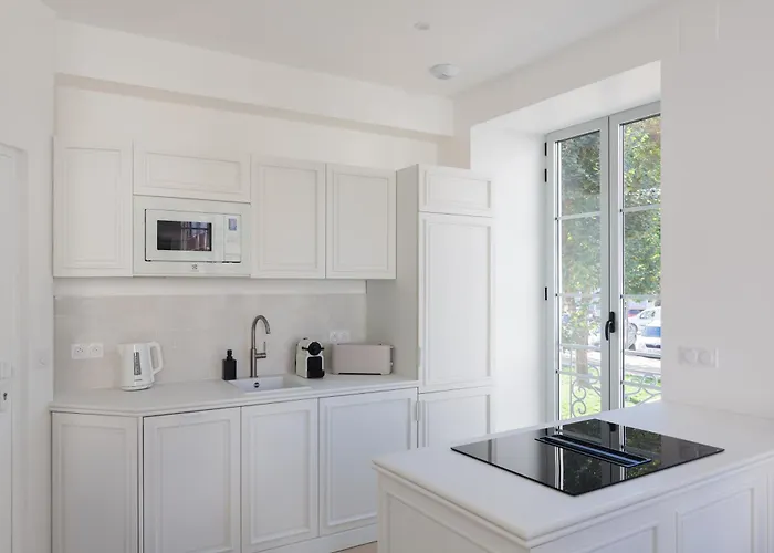 2 Pieces D'architecte Face Aux Thermes * バニエール・ド・ビゴール